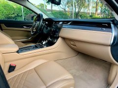 Jaguar XFL 2.0T P250 Two-Wheel Drive Premium Luxury Edition - photo 12