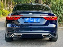 Jaguar XFL 2.0T P250 Two-Wheel Drive Premium Luxury Edition - photo 3