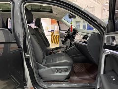 Volkswagen Taos 280TSI FWD Luxury Smart Connected Edition - photo 11