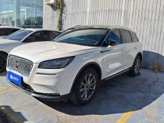Lincoln Explorer 2.0T FWD Premium - фото 1