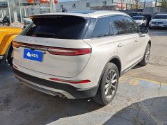 Lincoln Explorer 2.0T FWD Premium - фото 3