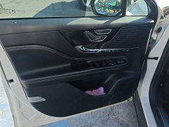 Lincoln Explorer 2.0T FWD Premium - фото 7