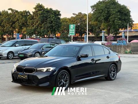 2025 BMW 3 Series 330Li M Sport Night Edition Package