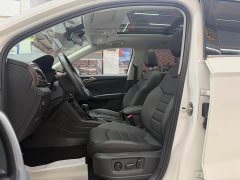 Volkswagen Touareg 280TSI FWD Luxury Edition - photo 4