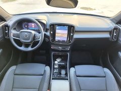 Volvo XC40 B3 Smart Remote Luxury Edition - фото 9