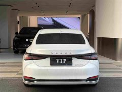 Lexus ES 200 Premium Edition - ფოტო 5