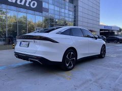 Geely Galaxy L6 125km PLUS Longteng Edition - ფოტო 3