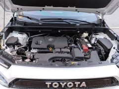 Toyota RAV4 Dual Engine 2.0L FWD Luxury - photo 10