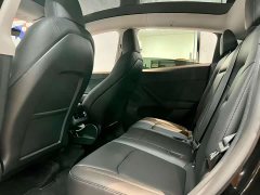 Tesla Model Y Rear-Wheel Drive - ფოტო 4