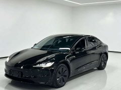 Tesla Model Y Rear-Wheel Drive - ფოტო 8