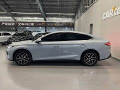 BYD Qin L DM-i 120KM Excellence Edition - ფოტო 8