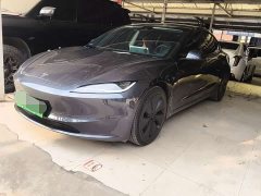 Tesla Model 3 Rear-Wheel Drive - ფოტო 1
