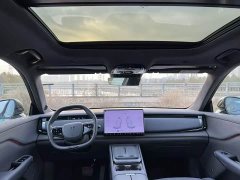 Voyah Lantu Zhiyin Four-Wheel Drive Global Edition - фото 5