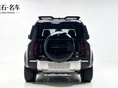 Land Rover Defender Facelift 110 3.0T P400 Dark Edition - photo 3