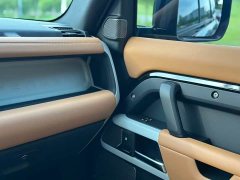 Land Rover Defender Facelift 110 3.0T P400 Dark Edition - photo 7