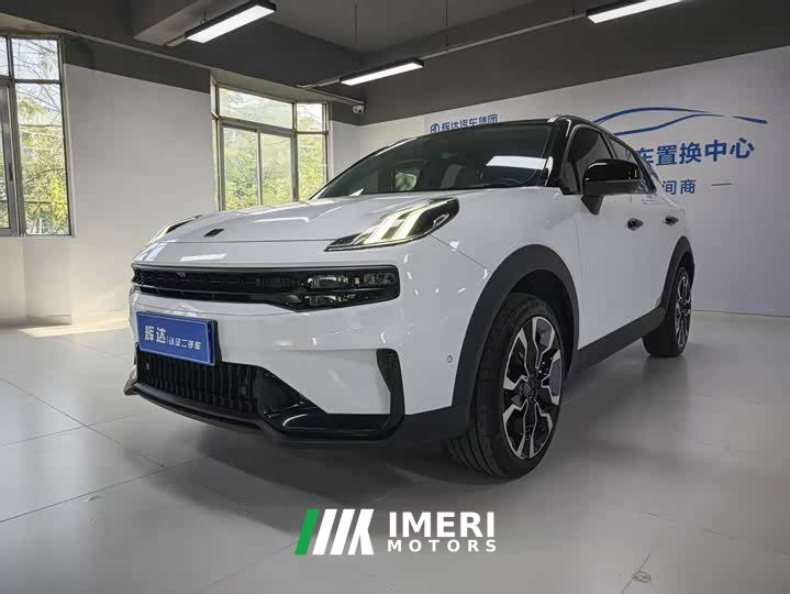 Lynk & Co 06 Remix 1.5T Hero