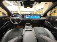 Ford Mondeo 2.0T E-Hybrid Sport ST-Line - photo 11