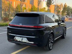 Li Auto L8 Pro - ფოტო 7