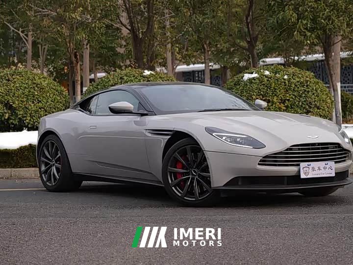 Aston Martin DB11 4.0T V8 Volante