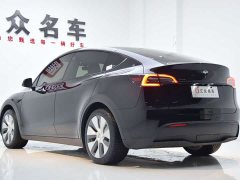 Tesla Model Y Rear-Wheel Drive - ფოტო 19