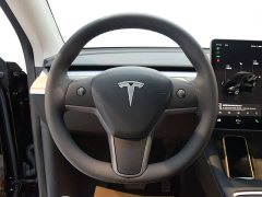 Tesla Model Y Rear-Wheel Drive - ფოტო 9