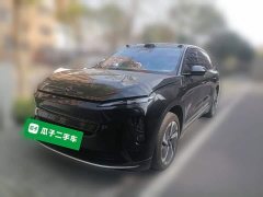 NIO ES8 75kWh Executive - ფოტო 1