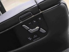 Toyota Vellfire Crown Hybrid 2.5L Executive Premier Edition - photo 11