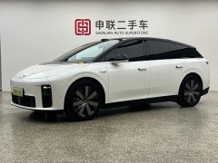 Li Auto i6 Two-Wheel Drive Standard - ფოტო 1