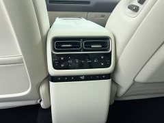 Li Auto i6 Two-Wheel Drive Standard - ფოტო 8