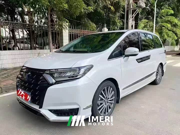 Honda Odyssey 2.0L e:HEV Luxury - ავტომობილი ჩინეთიდან