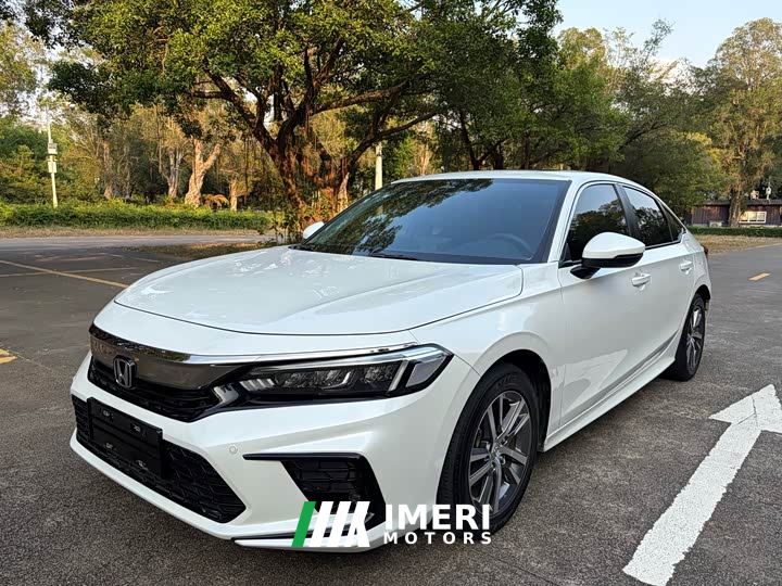 Honda Civic 240TURBO CVT Dynamic Edition