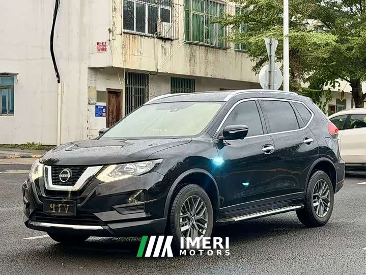 Nissan Qashqai Honor 2.0L FWD Sincere Edition - car from China