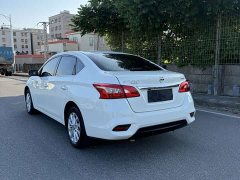 Nissan Sylphy Classic 1.6XL CVT Luxury - photo 7