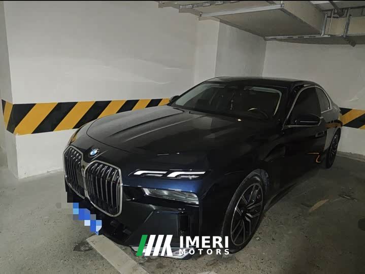 BMW 7 Series 735Li M Sport Package - автомобиль из Китая