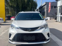 Toyota Gravia 2.5L Hybrid Comfort Edition - photo 2