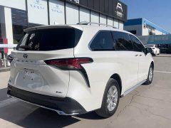 Toyota Gravia 2.5L Hybrid Comfort Edition - photo 4