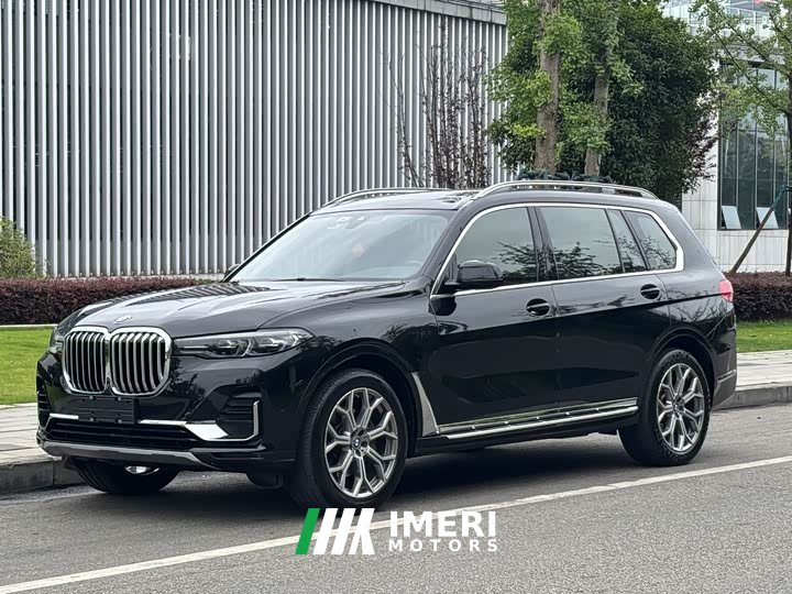 BMW X7 xDrive40i Luxury Package - ავტომობილი ჩინეთიდან