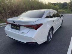 Toyota Avalon Hybrid 2.5L Luxury National V - photo 6