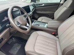 Volkswagen Viloran 330TSI Luxury - ფოტო 6