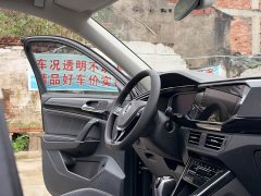 Volkswagen Taos 380TSI AWD Luxury Smart Connected Pro - фото 15