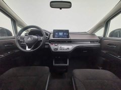 Honda Odyssey 2.0L e:HEV Sharp Comfort Edition - ფოტო 5