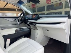 Buick GL8 New Energy Luzun Respect Edition 7-Seater - photo 15
