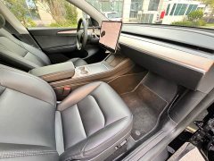 Tesla Model Y Standard Range RWD - ფოტო 11