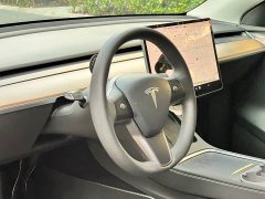 Tesla Model Y Standard Range RWD - ფოტო 5