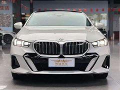 BMW 5 Series 530Li Luxury M Sport Package - photo 2