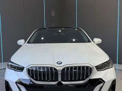 BMW 5 Series 525Li M Sport Package - фото 2