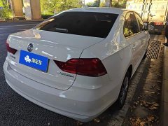 Volkswagen Santana 1.5L Manual Fashion Edition - фото 3