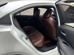 Toyota Corolla 1.8L CVT Luxury National VI - фото 10