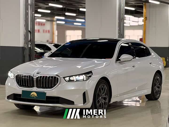 BMW 5 Series 530Li Premier Luxury Package