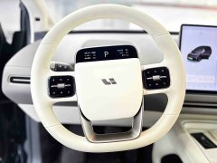 Li Auto i8 Standard Edition - ფოტო 10